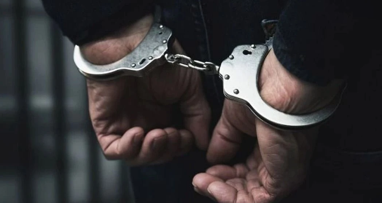 adanada 33 yil hapis cezasiyla aranan hukumlu yakalandi gdlhZrIS