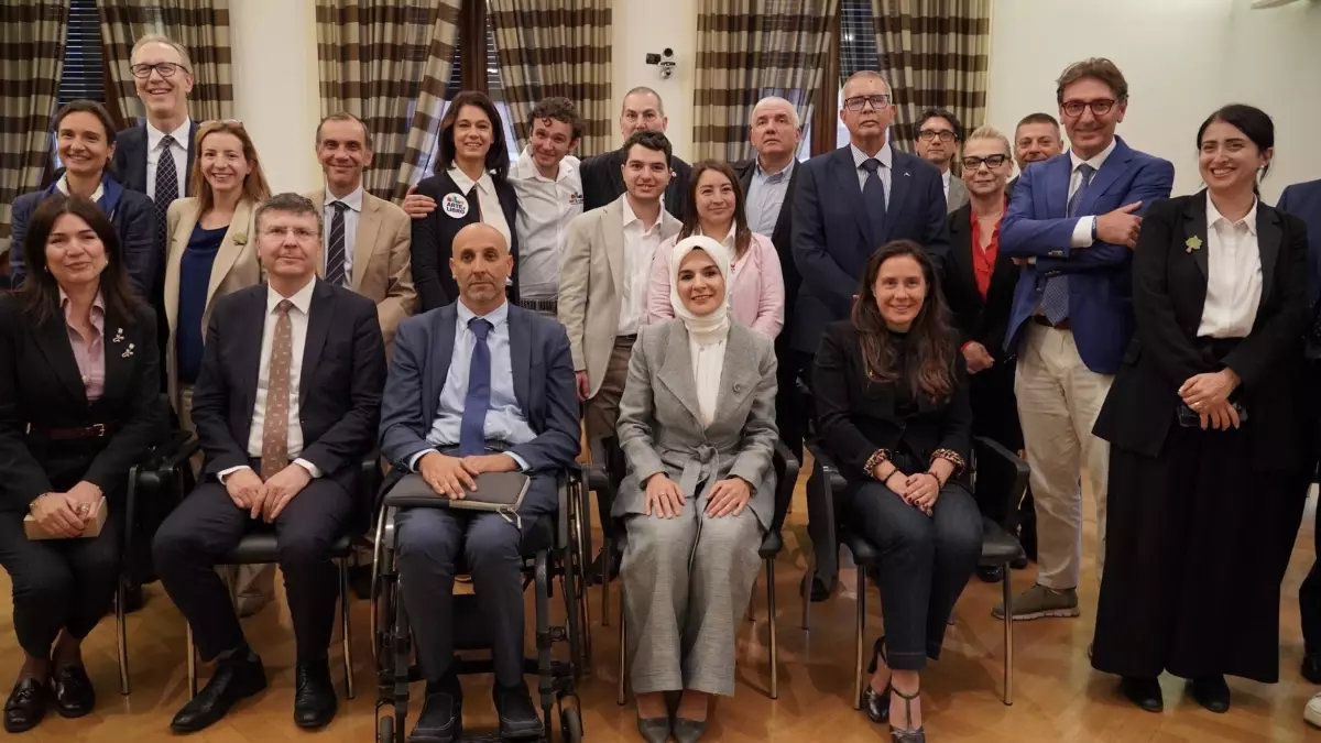 bakan goktas italyada engelli bireyler icin is birligi gorusmeleri yapti 4aCQUQJx.jpg