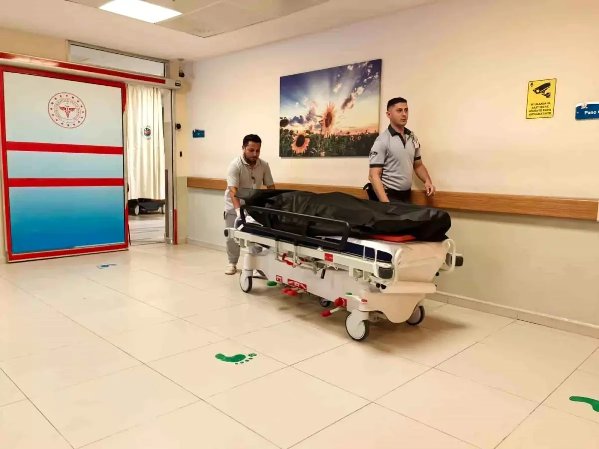 bursada misir uyruklu adam arkadaslari tarafindan hareket halinde bulundu hayatini kaybetti aWMsX7l4.jpg