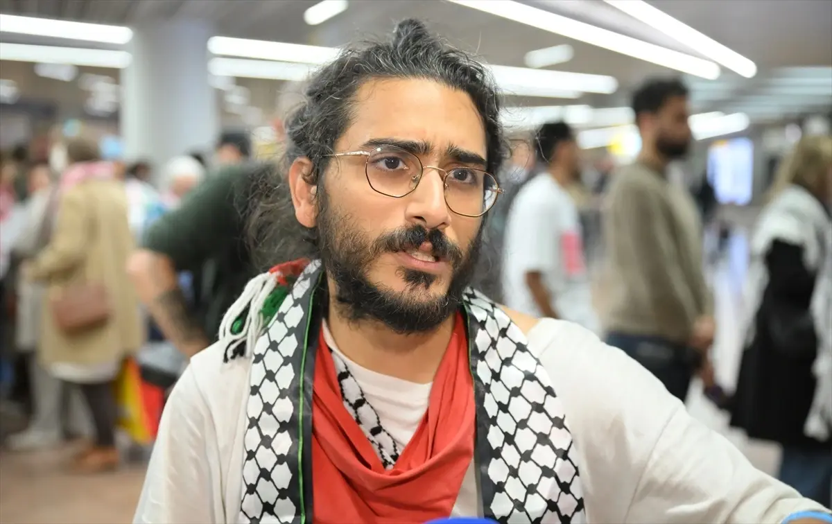 kuresel sumud filosuna kotu muamele PNyiAVE1