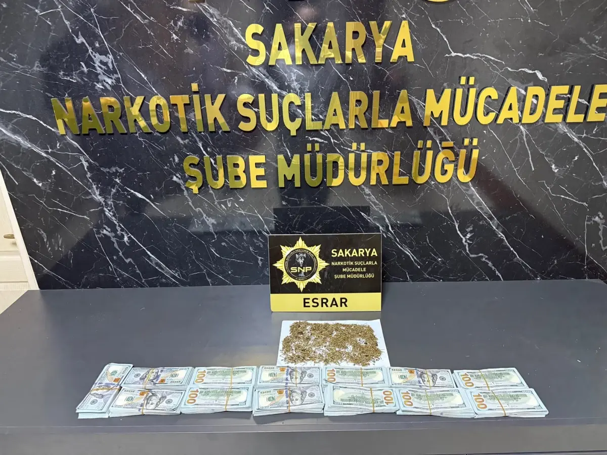 sakaryada kuyumcu soygununa sorusturma 130 bin dolar ve esrar ele gecirildi HCmja9A6.jpg