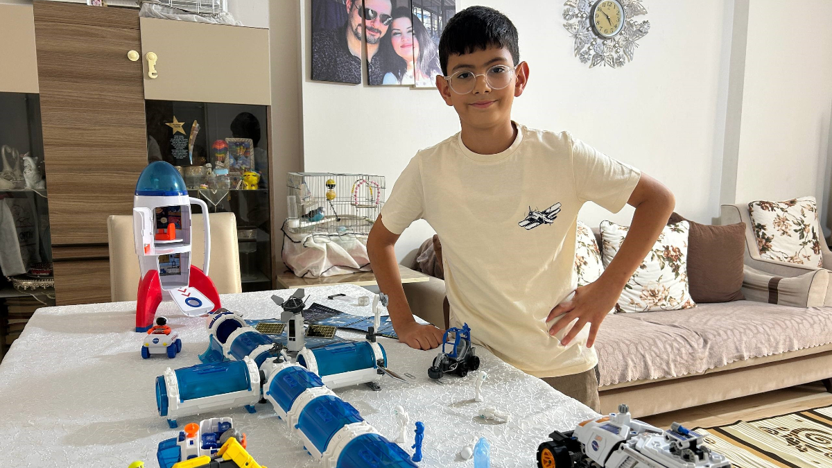 hatayda 11 yasindaki turk dahiye abdden davet 7eWTNjjk.jpg