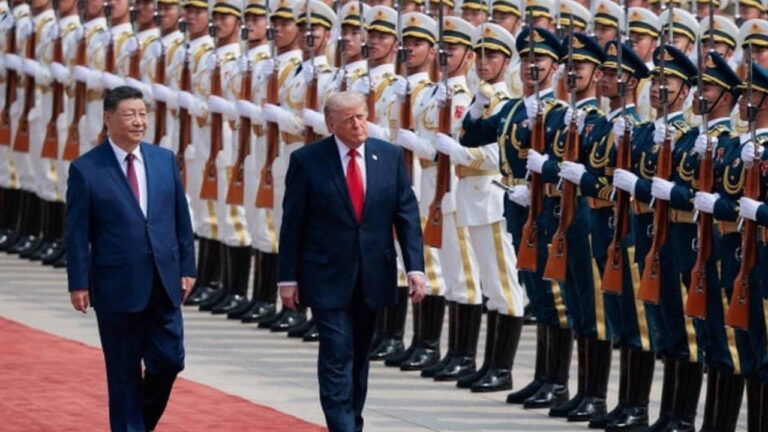 trumptan-dikkat-ceken-cin-iddiasi-xi-irana-askeri-destek-vermeyeceklerini-soyledi-DDB4a99G